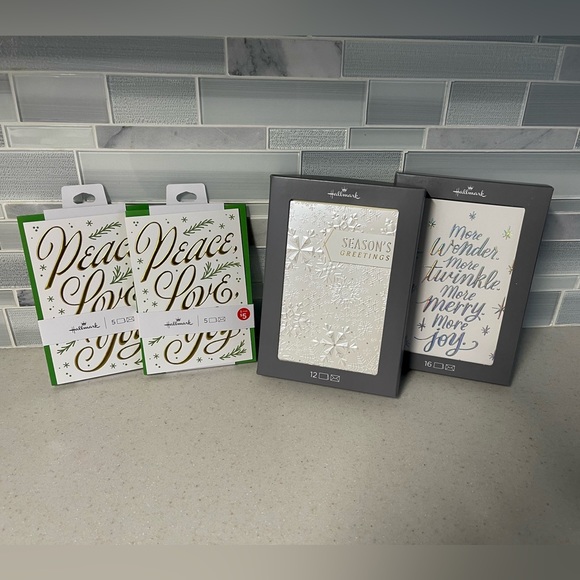 NWT- Christmas card bundle set - Picture 1 of 7